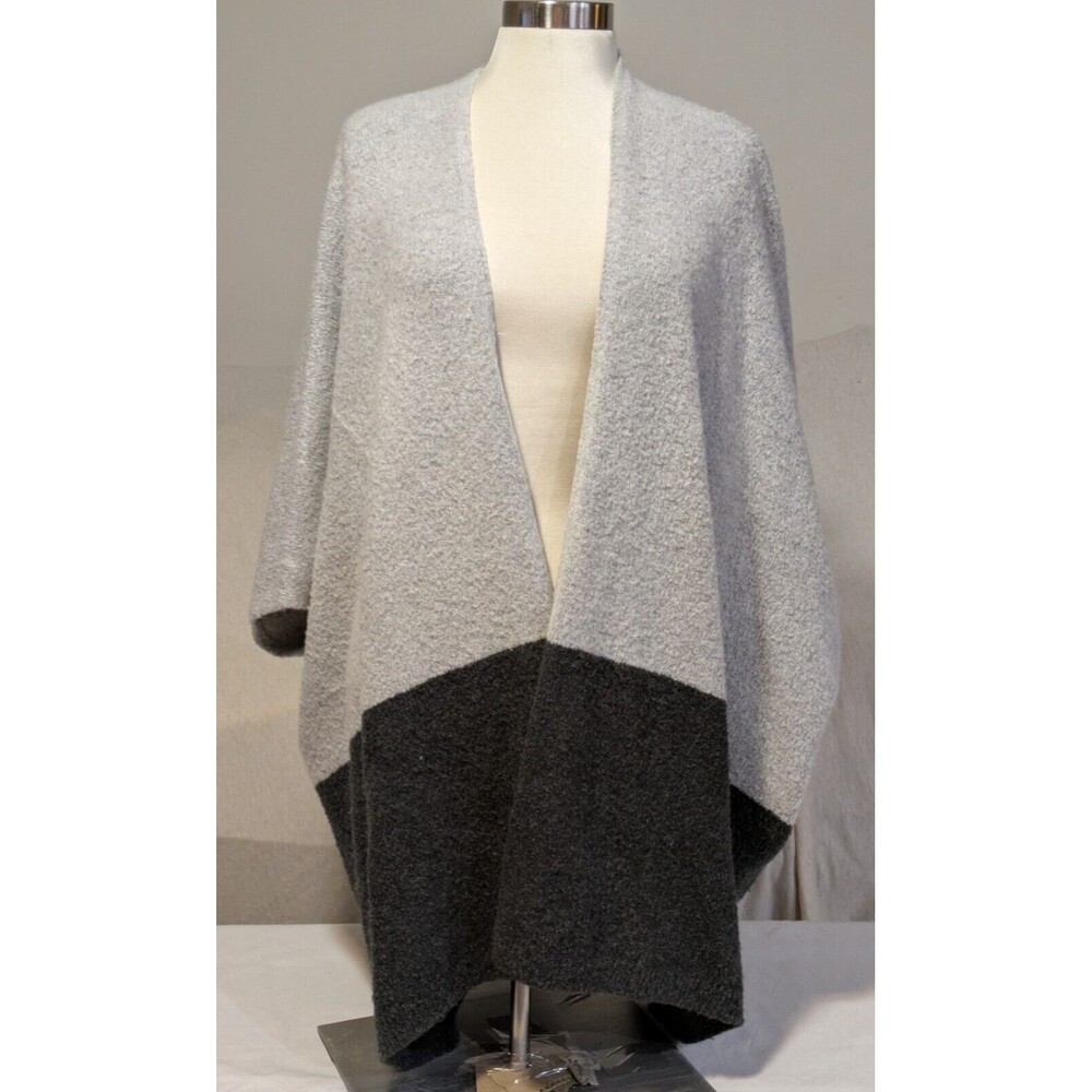 Olive + Oak  Size M/L   Gray Color Block Super Soft Knit Open Front Poncho